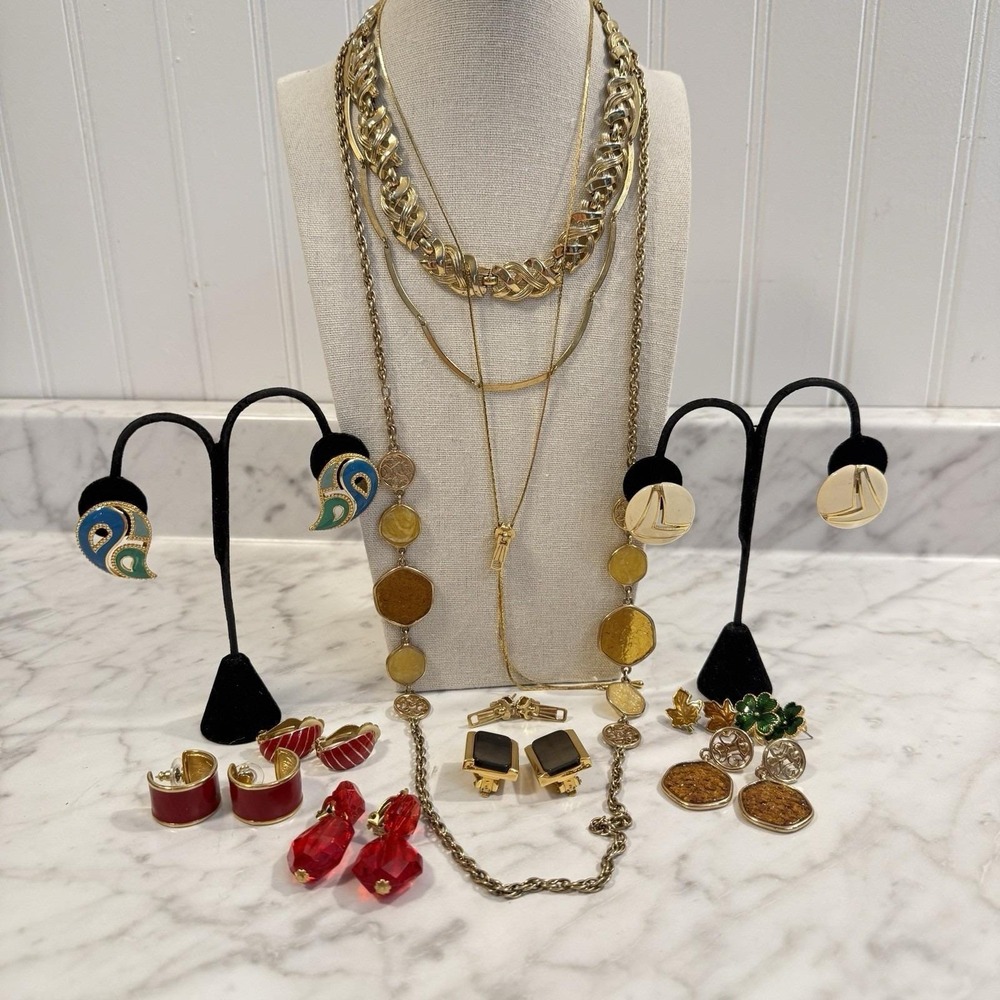 Vintage Jewelry Lot Most SIGNED Monet Trifari Napier Avon W. Germany Gold 14pc